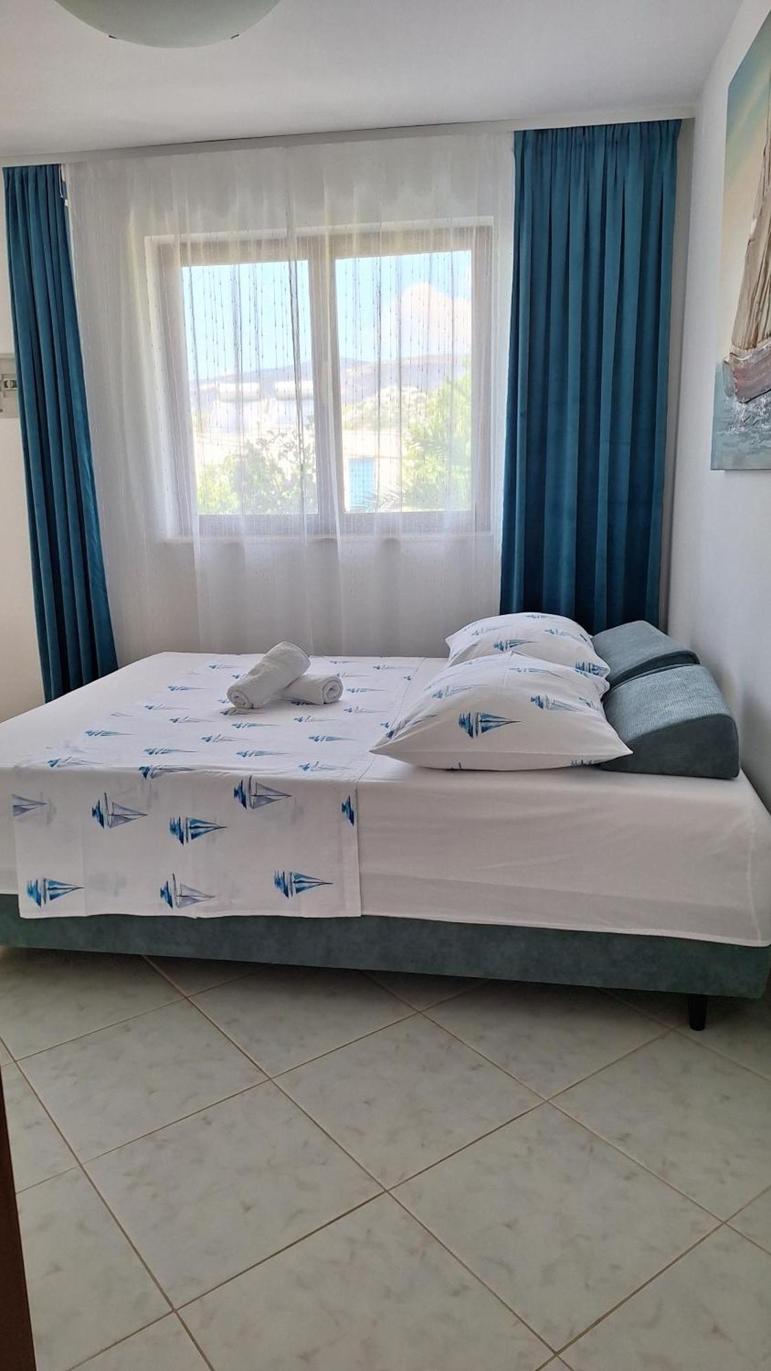 סגט ווראנייצה Apartmani I & J Seric מראה חיצוני תמונה